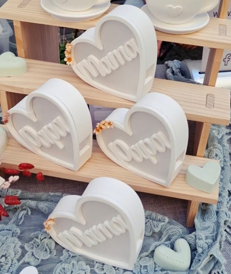 Leuchtende Herzen für Mama und Papa