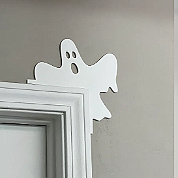Décoration coin de porte Fantôme
