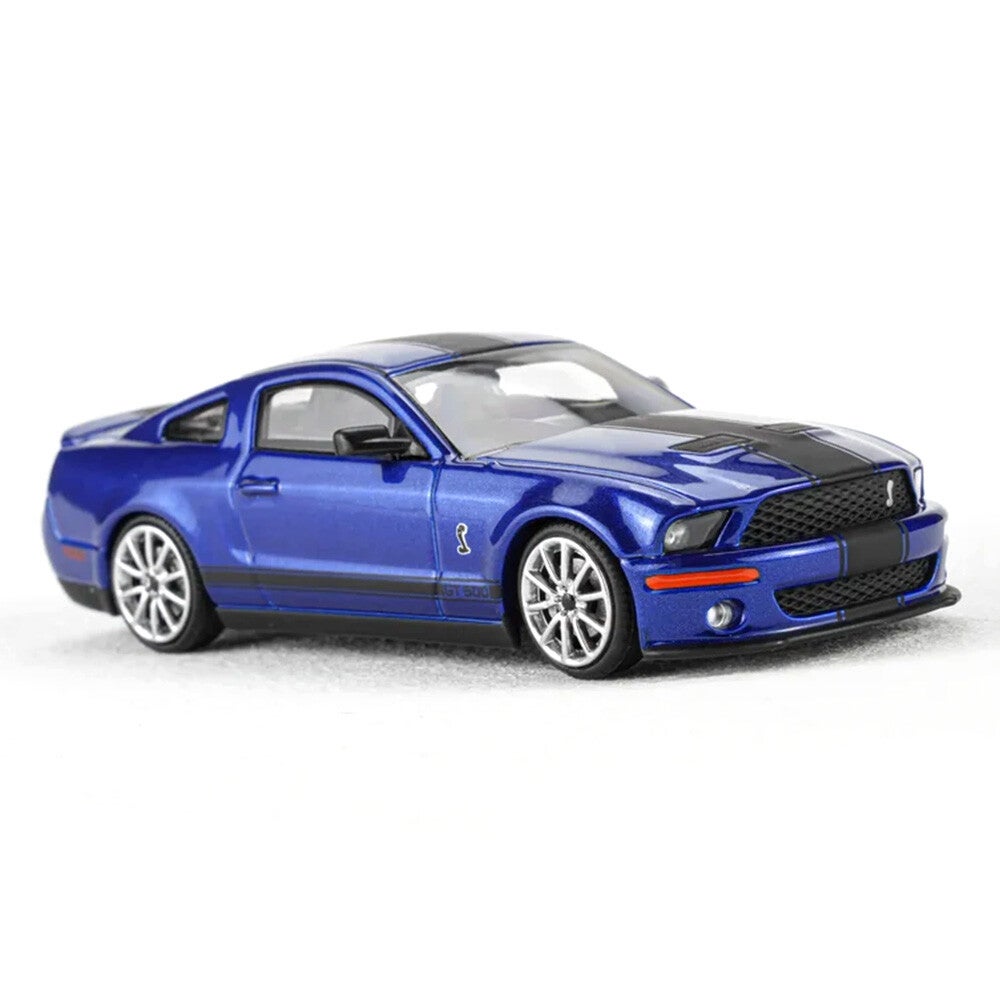 GREENLIGHT x MOTORHELIX 1/64 2007 FORD MUSTANG SHELBY GT500