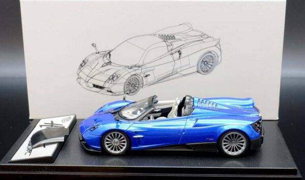 LCD MODELS 1/64 PAGANI HUAYRA ROADSTER BEIJING HEC 2026