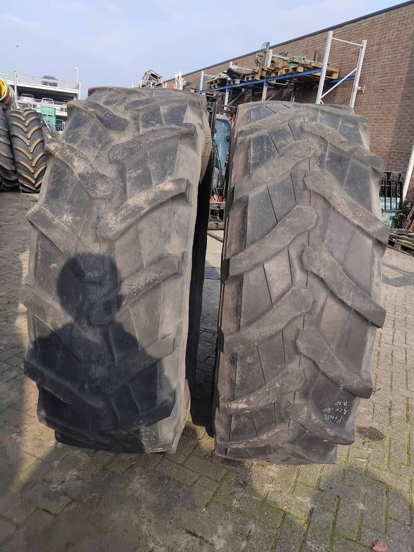 Pirelli 520/85 R38
