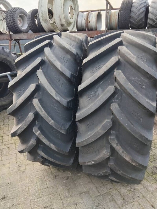 Alliance 650/65 R38