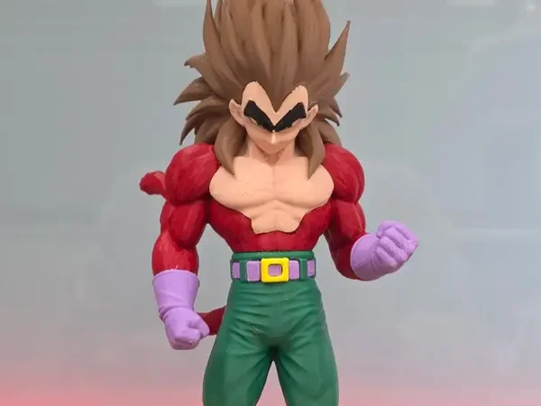 Super Saiyan 4 Vegeta