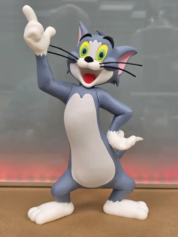 tom