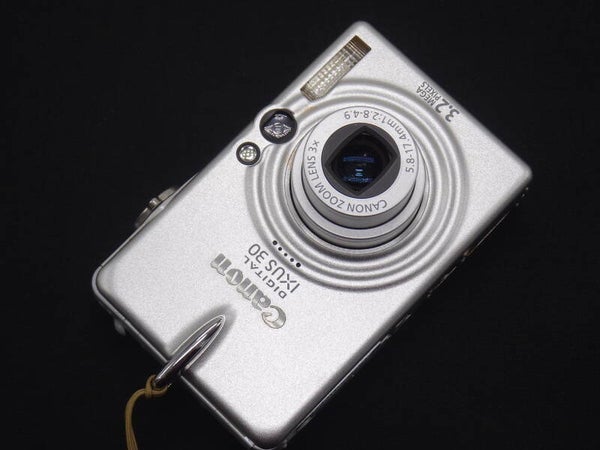 Canon Digital Ixus 30