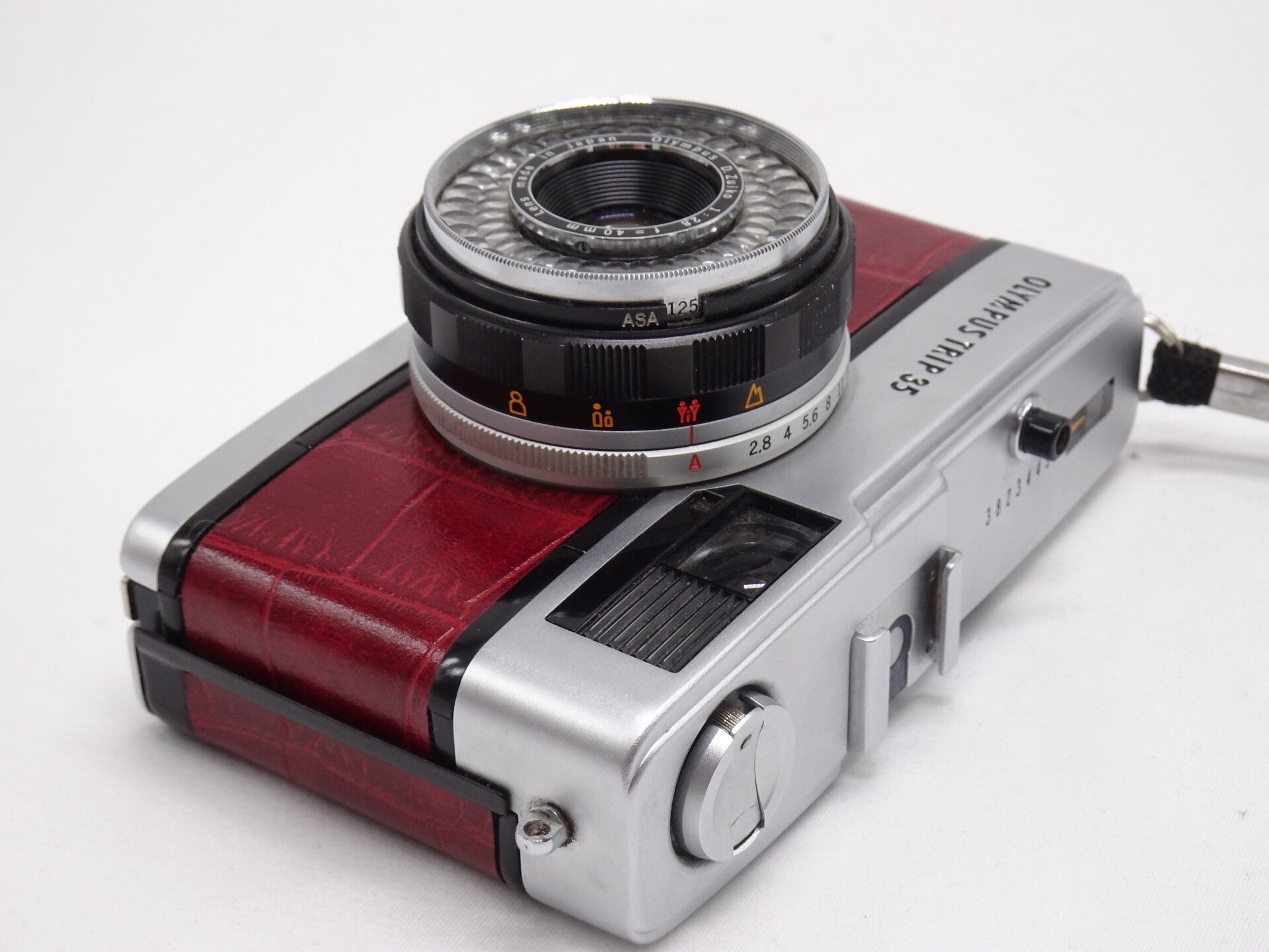 ok☆☆赤ベロOK❕美品❕動作確認済☆☆OLYMPUS TRIP 35 並品/赤ベロOK!] OLYMPUS TRIP 35 🚀🎁Red Flag OK《Near MINT