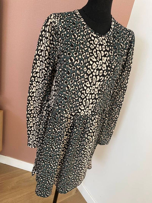 Robe Zara motif léopard taille M