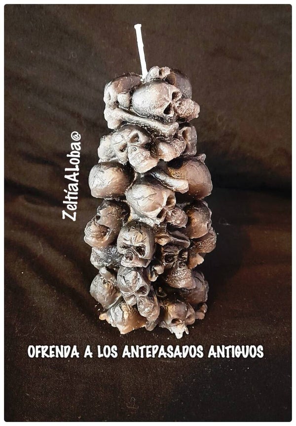 OFRENDA A LOS ANTEPASADOS ANTIGUOS