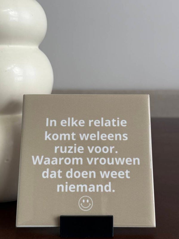 In elke relatie komt wel eens ruzie voor. Waarom vrouwen dat doen weet niemand.