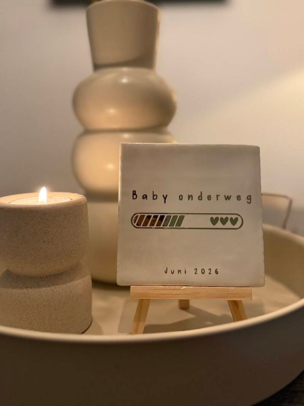 Tegel met tekst - Baby onderweg Juni -