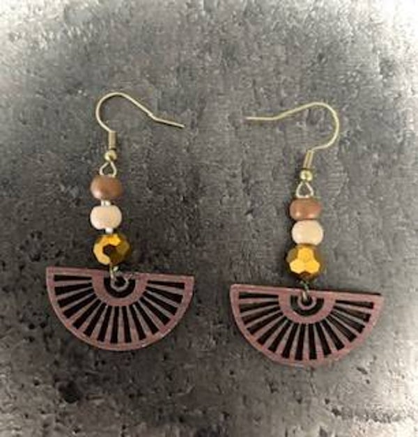 boucles d'oreilles - oreilles percées