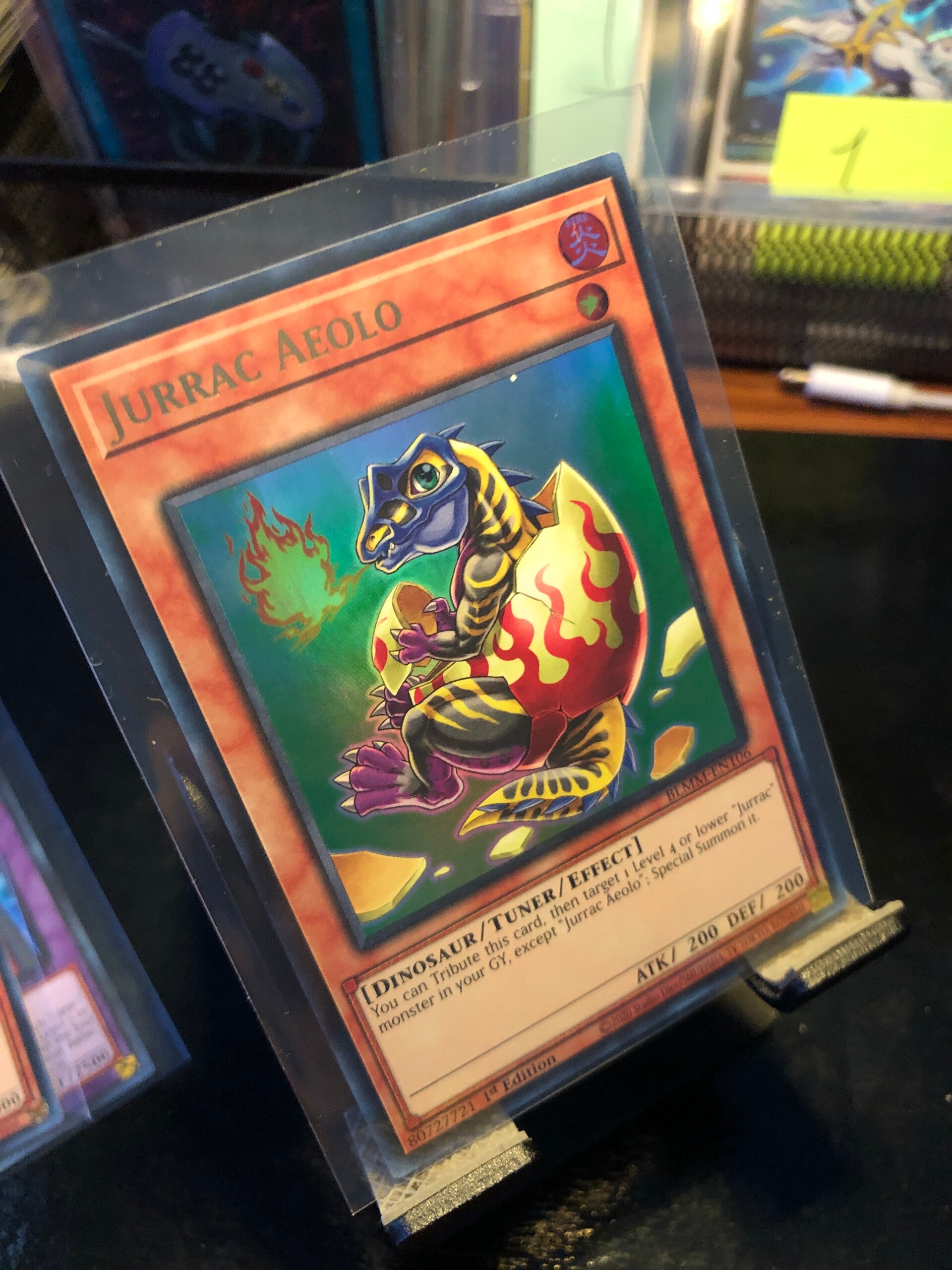 Yu-Gi-Oh! - Battles Of Legend: Monster Mayhem - Jurrac Aeolo - Ultra Rare - BLMM-EN106 - Monster/Tuner/Effect Card