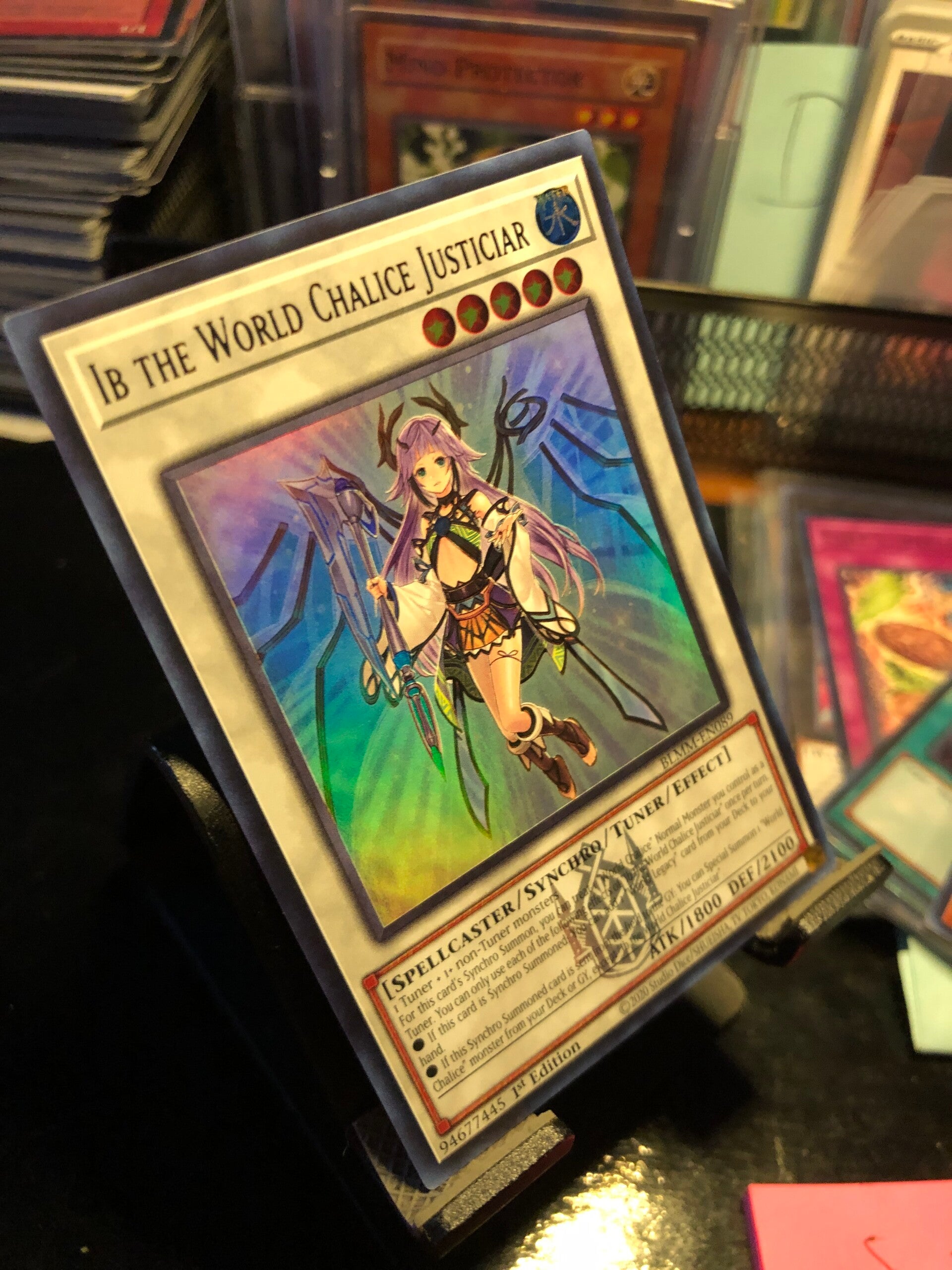 Yu-Gi-Oh! - Battles Of Legend: Monster Mayhem - Ib The World Chalice Justiciar - Ultra Rare - BLMM-EN089 - Monster/Synchro/Tuner/Effect Card