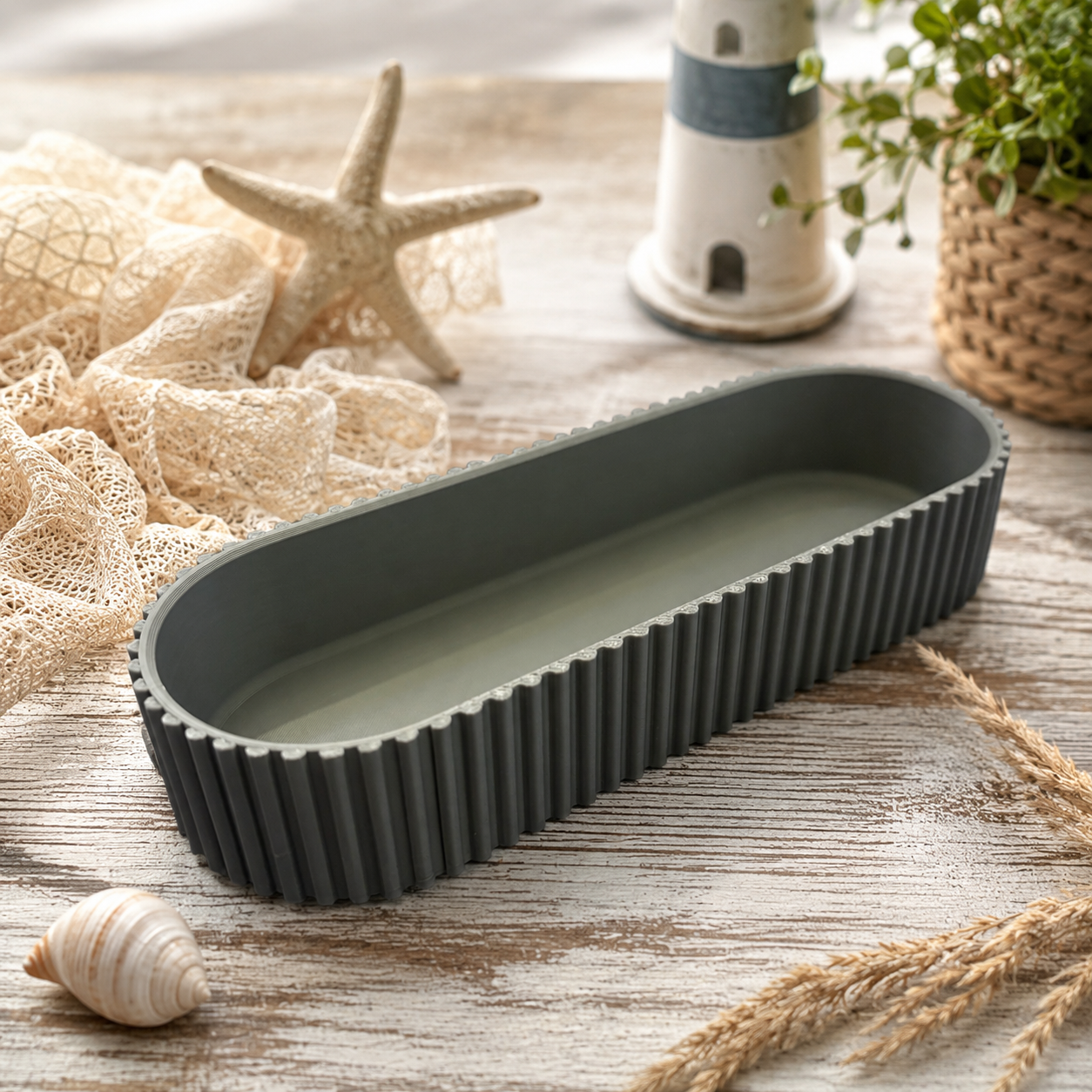 Schale im modernen Rippendesign