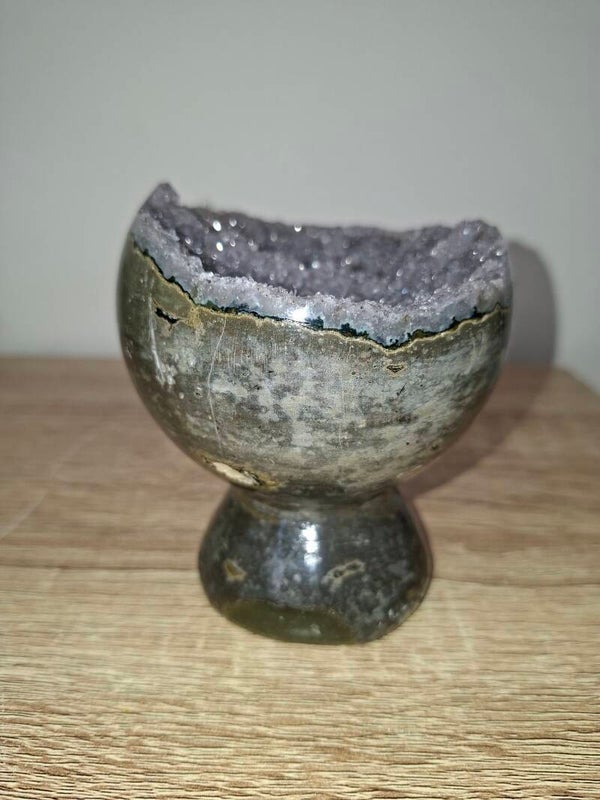 Uruguay Amethyst on Basatt Base