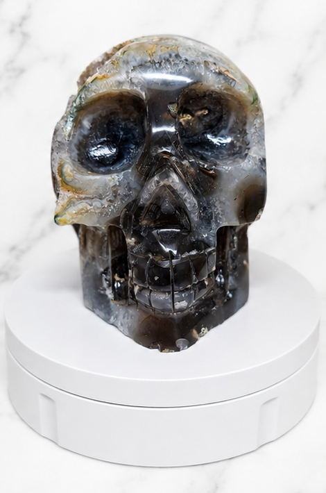 Agate Skull