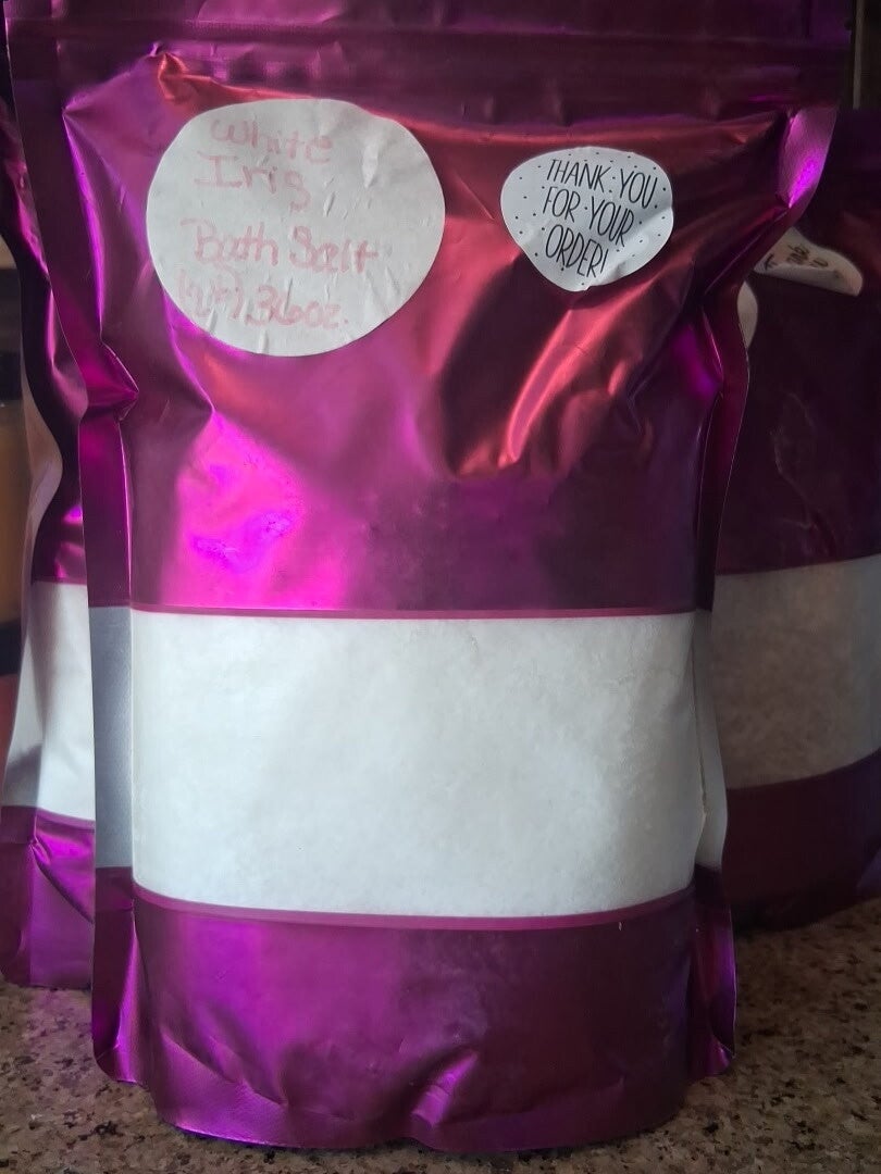 White Iris Bath Salt