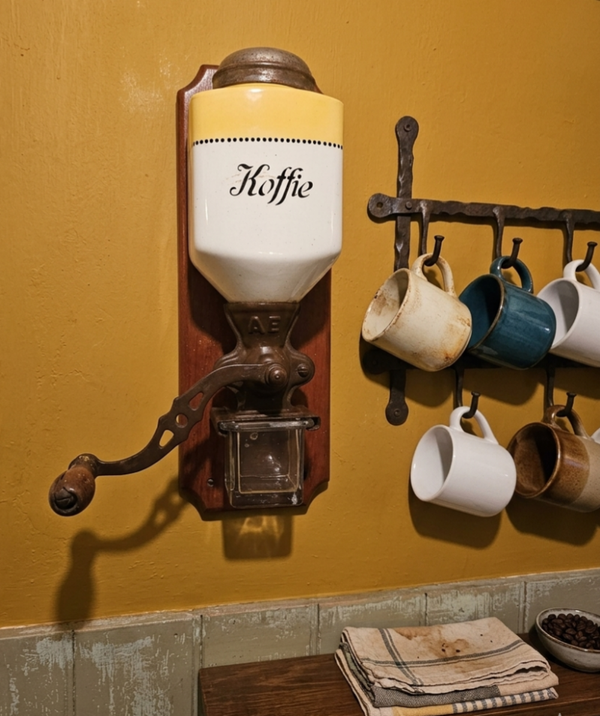 Vintage koffiemolen