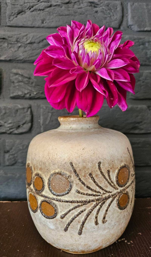 Vintage Strehla bolvaasje