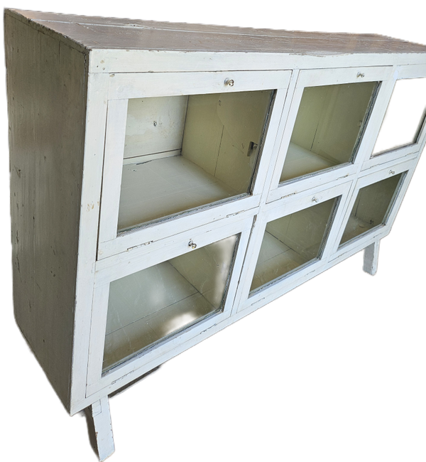 Frans brocante kast