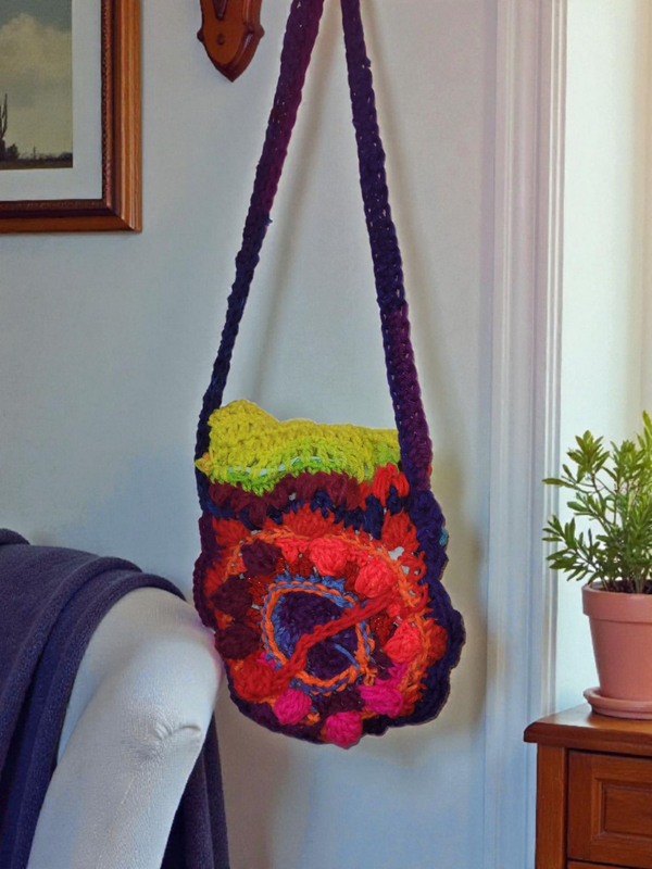 Freeform Crochet bag lined with pocket