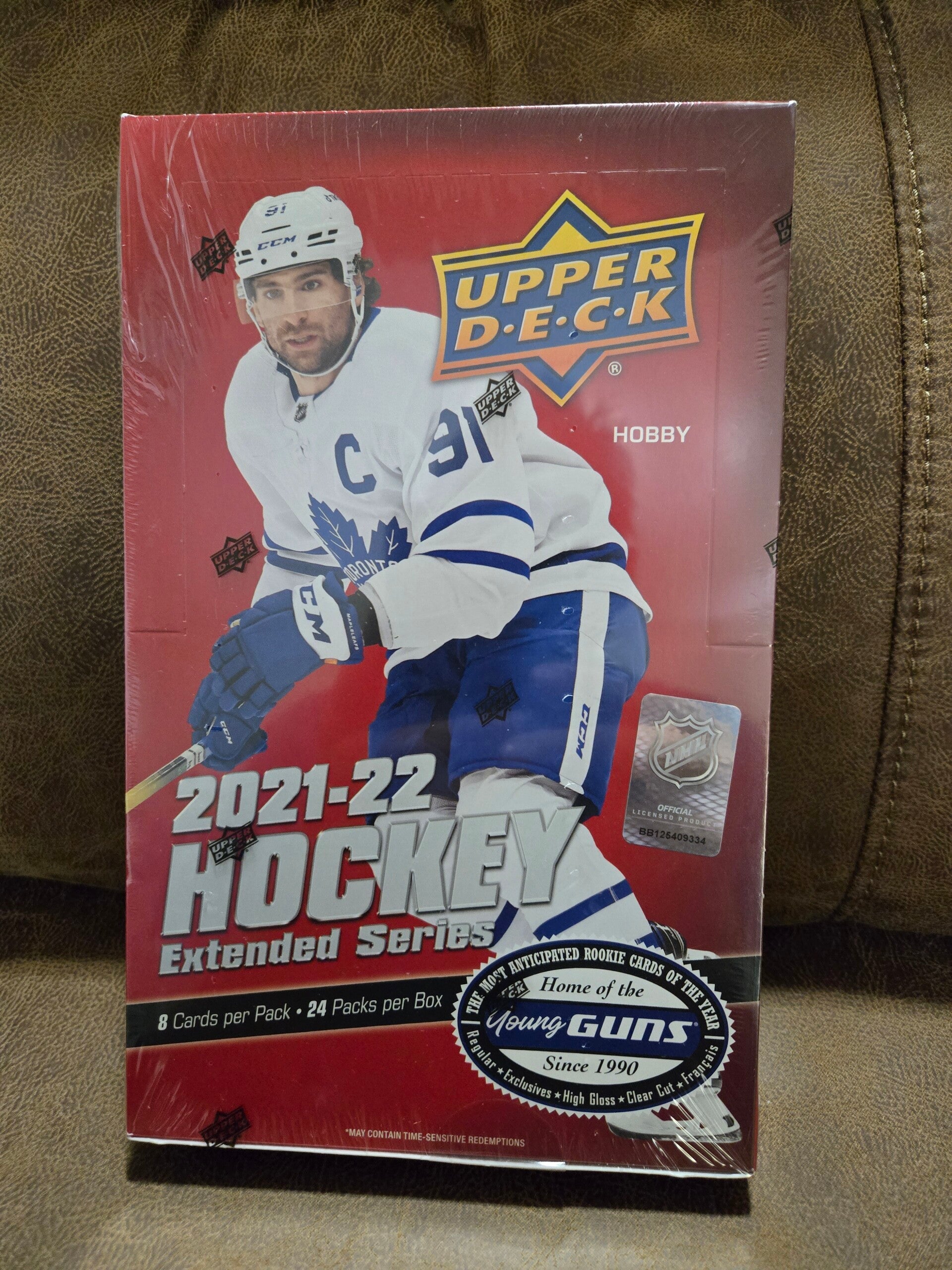 Upper Deck 2021-22 extended series hobby box