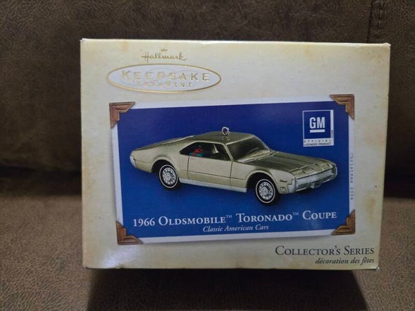 Hallmark ornament Classic American Cars 1966 Oldsmobile Toronado