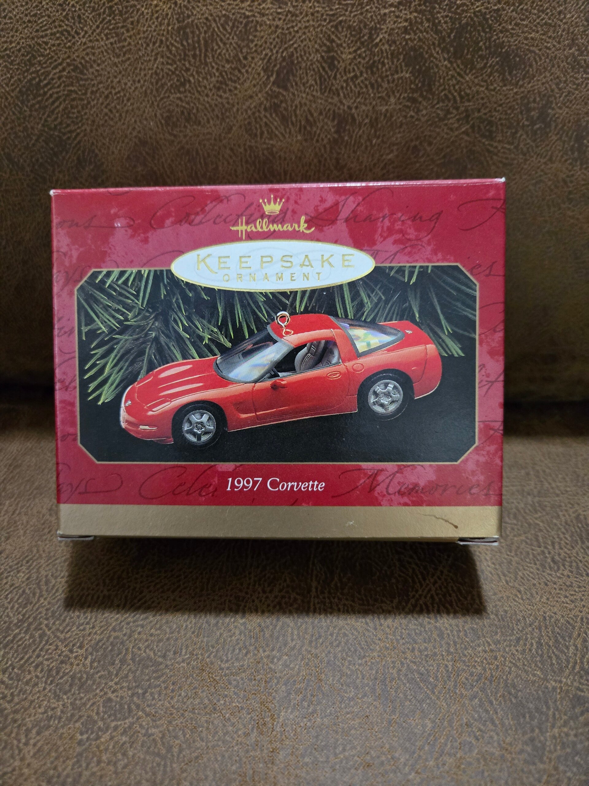 Hallmark ornament Classic American Cars 1997 Corvette