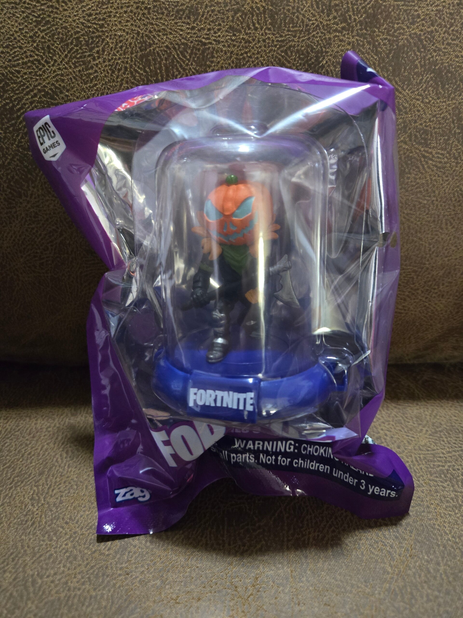Fortnite series 3 Domez mini figure   Hollowhead