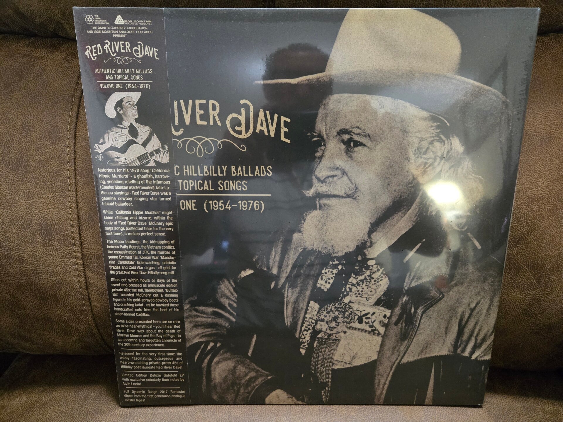 Hillbillies in Hell  Red River Dave  vinyl record Lp