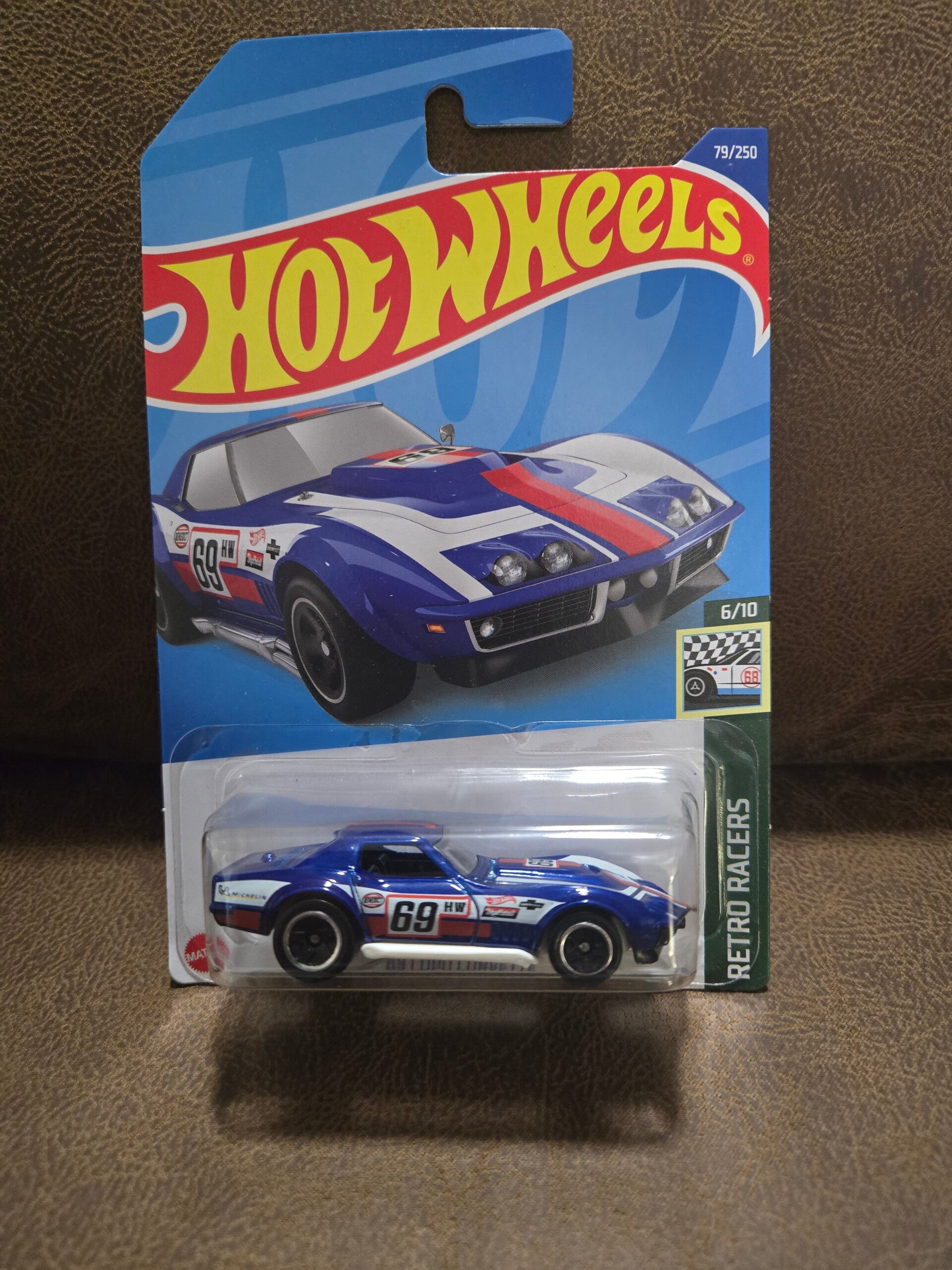 Hot Wheels diecast 1969 COPO Corvette