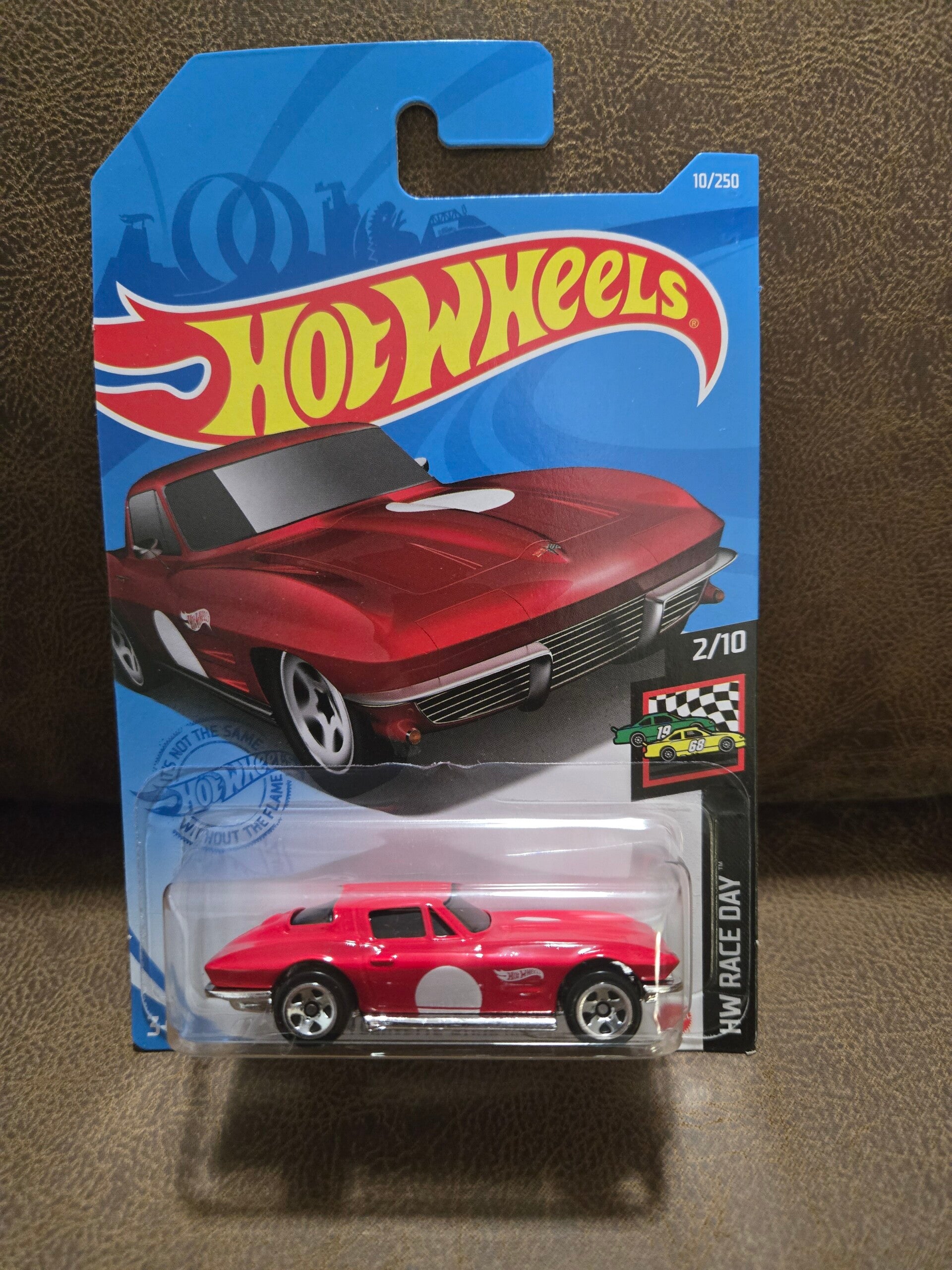 Hot Wheels diecast 1964 Corvette Stingray