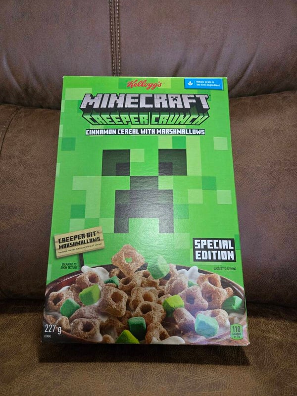 Minecraft Kellogg's Creeper Crunch cereal
