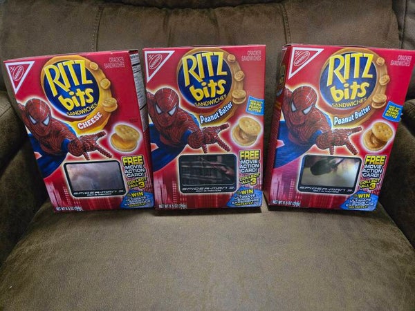 Spiderman set of 3 Ritz crackers boxes with motion cards