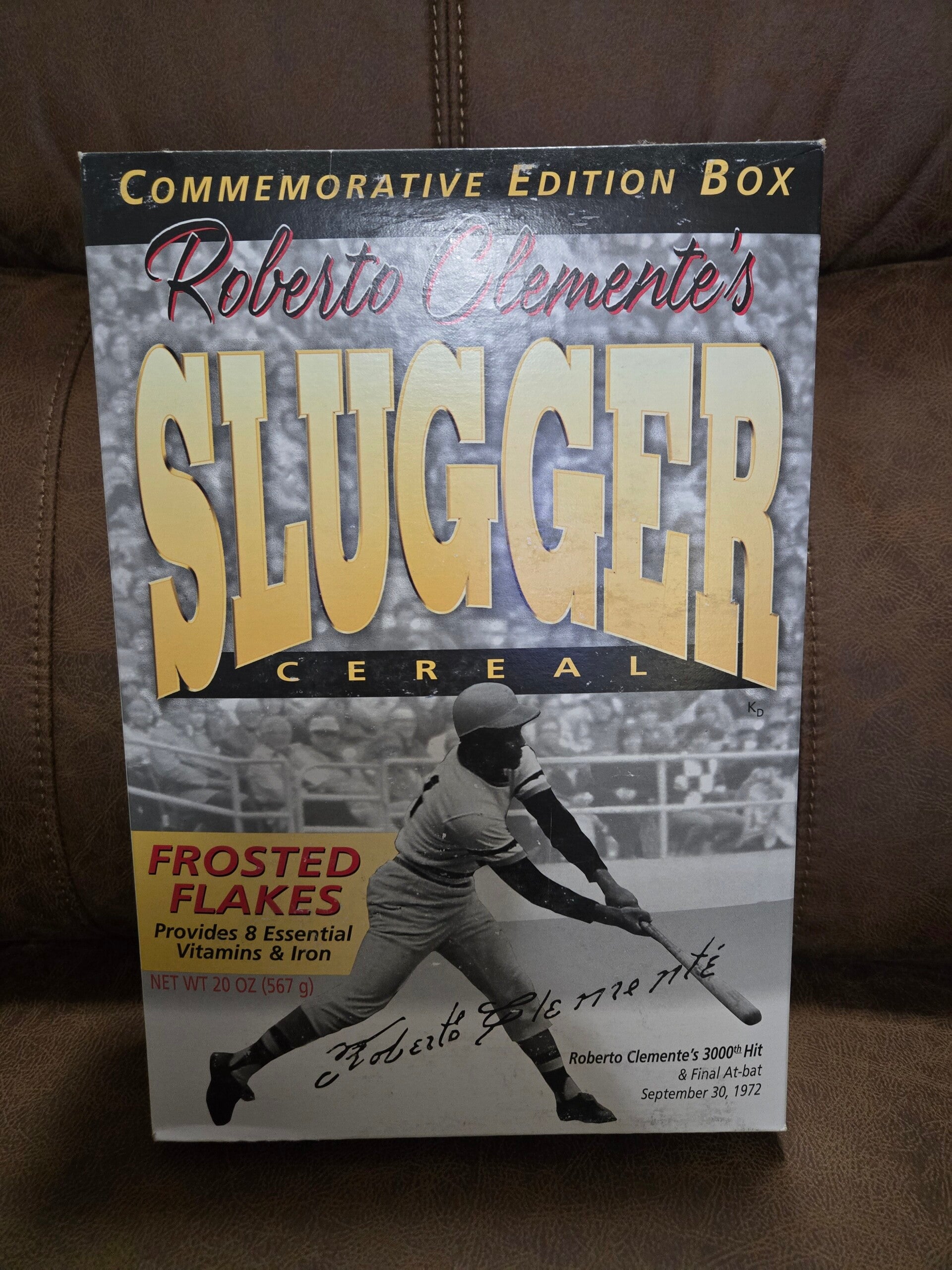 Roberto Clemente's SLUGGER cereal box