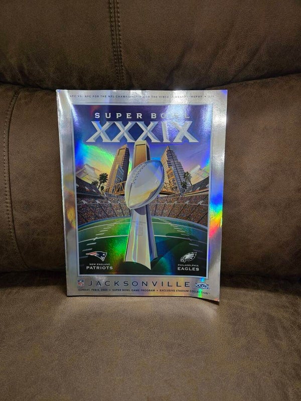 Super Bowl program XXXIV Feb 6th 2005 holographic foil cover NFL