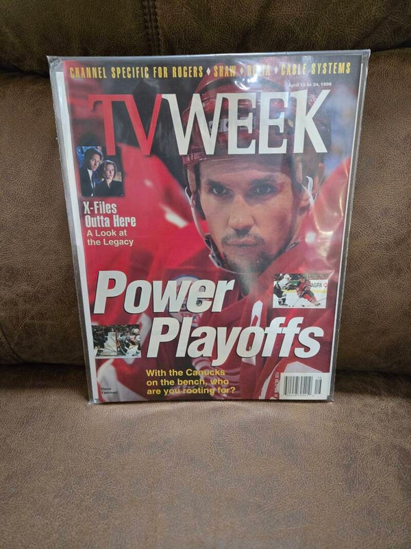 TV Week (tv guide) Steve Yzerman Detroit hockey 1998