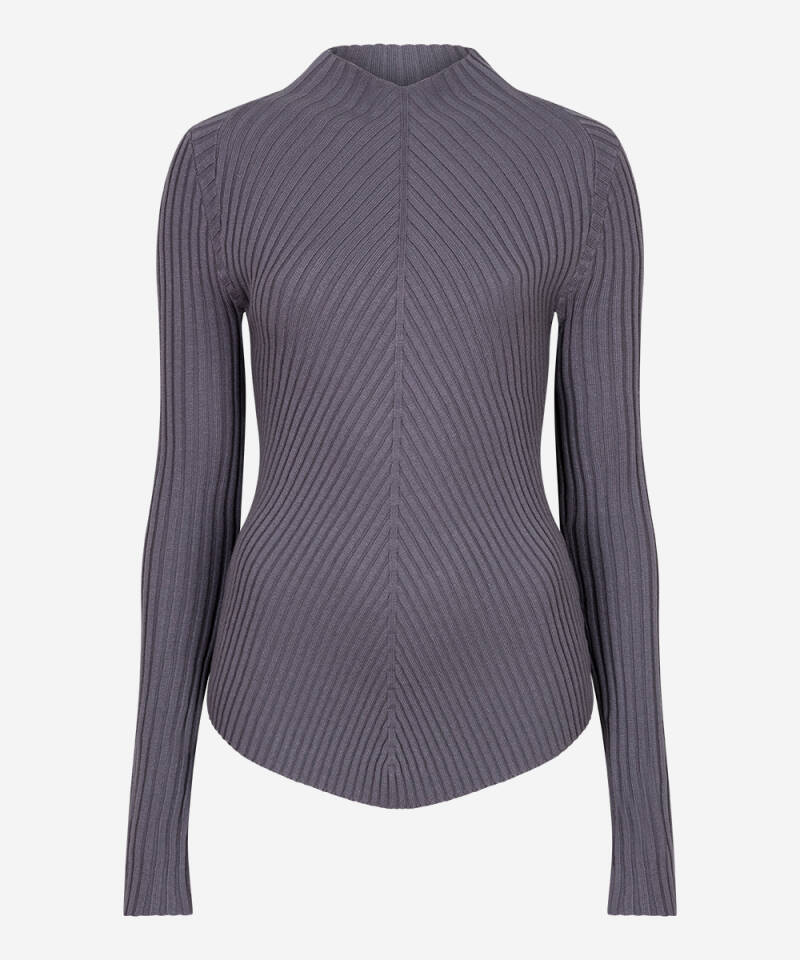 kinzy_light-aubergine_front-standard.jpg