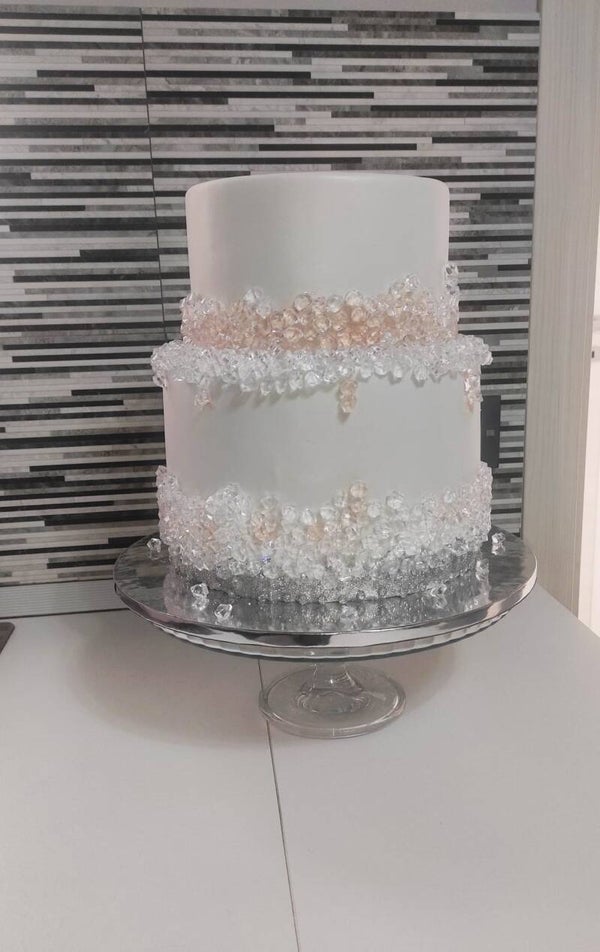 TORTA SCENOGRAFICA PIETRE ACRILICHE