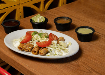 Pambazos y Antojitos