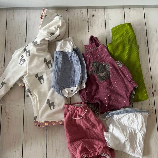 Angefangene Kleidung