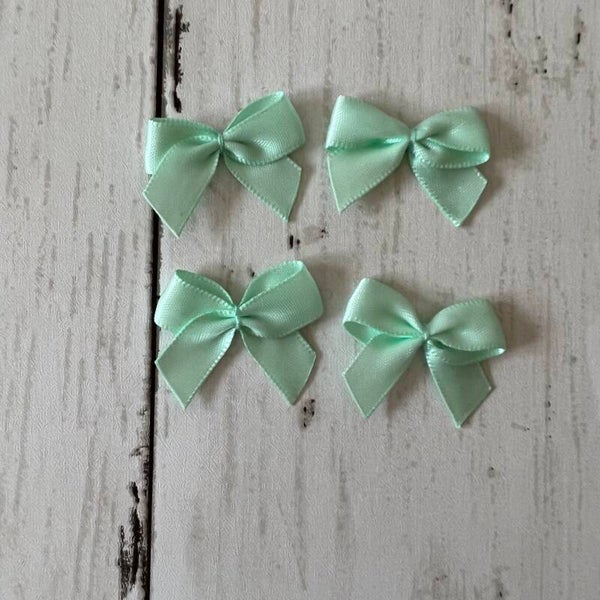 Schleife Midi – 2,5 x 3,0 cm