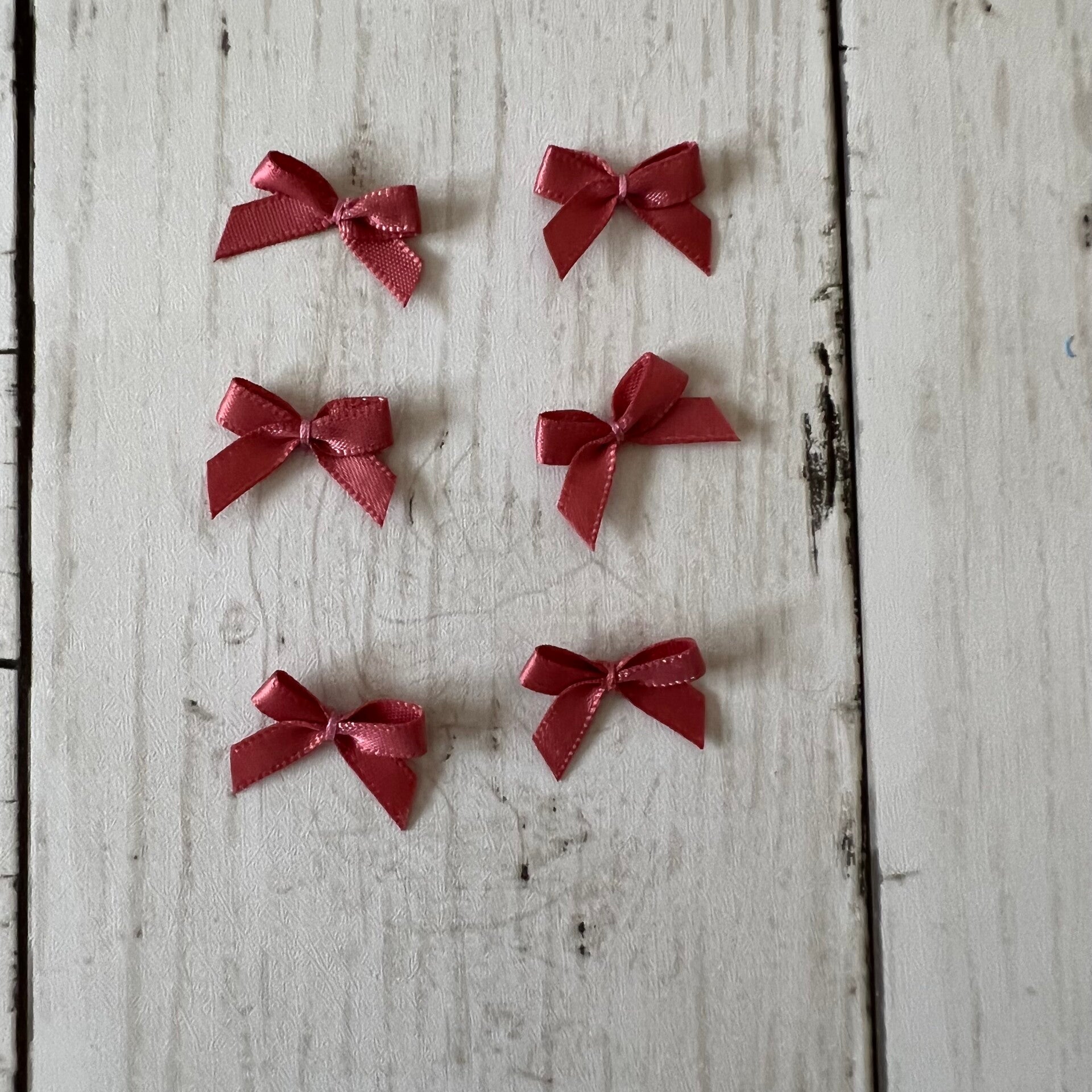 Schleife Mini – 1,9 x 1,6 cm