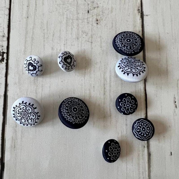 Set Runde Knöpfe  mit Stoffüberzug