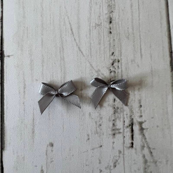 Schleife Mini – 1,9 x 1,6 cm