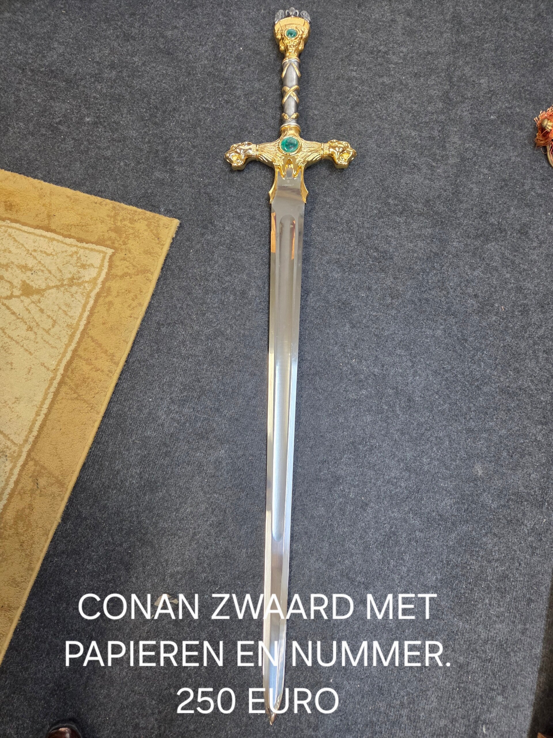 zwaard van CANON DE BABARIAN.