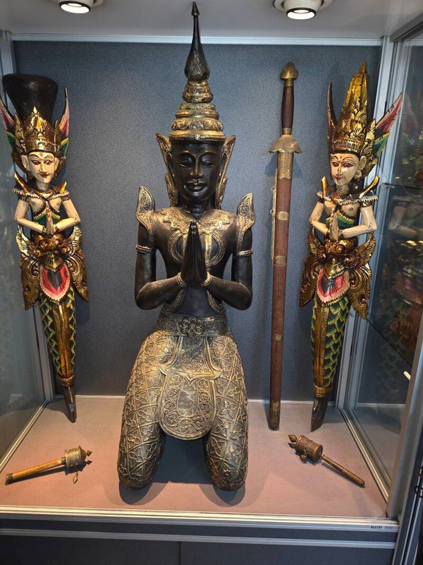 TEMPELWACHTER   116 cm