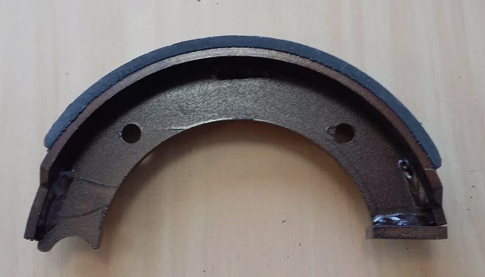 Bremsbacke 180x40 für Deutz, Fendt-Handbremse-H199100150100, 04380577