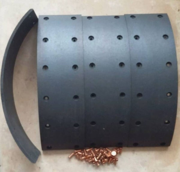 Bremsbelagsatz Deutz Intrac 2002, Fendt 240S-275S, 280P, Farmer, F345-F380GT