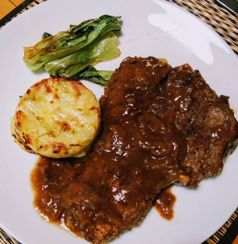 Sukadelapje, stamppot spitskool en paksoi